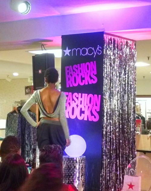 Fashion Week Student Designer 2